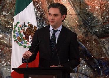 Rechaza Nuño haberle pedido renuncia a Castillo