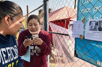 Van 36 muertos por estallido; logran identificar 4 cuerpos