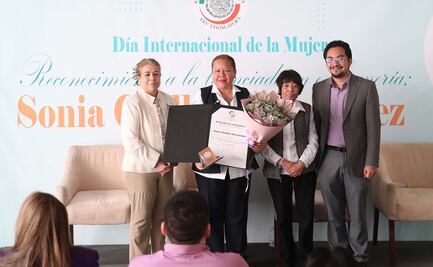 Senado reconoce a enfermera rural que por 31 años ha capacitado a parteras 