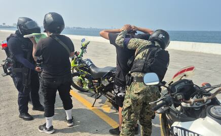 VIDEO: Intento de asalto deja un muerto, un detenido y un policía herido en plaza comercial de Veracruz