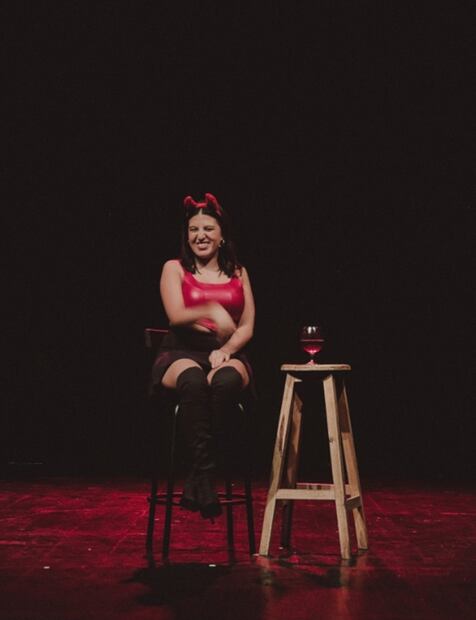 Las “Antinavideñas”: 10 monólogos contra la doble moral en esta época