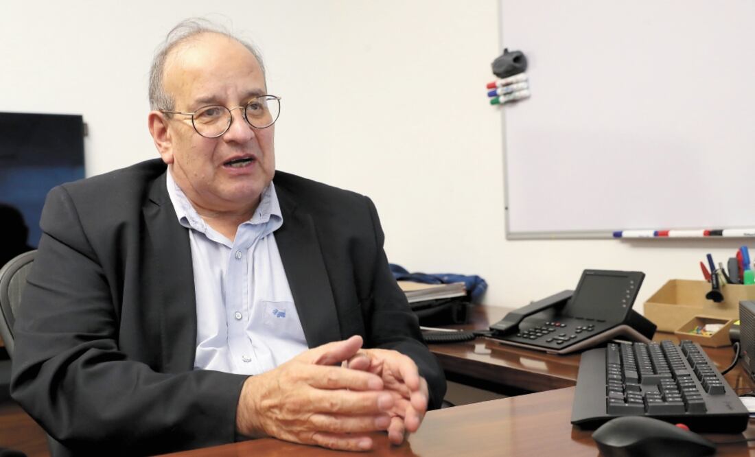 Víctor Hugo Páramo, titular de la CAMe, afirma que las medidas no serán impuestas y que buscan mayor participación de la ciudadanía. Foto: JUAN BOITES. EL UNIVERSAL