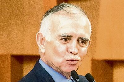 AMLO aprieta a Poncho Romo