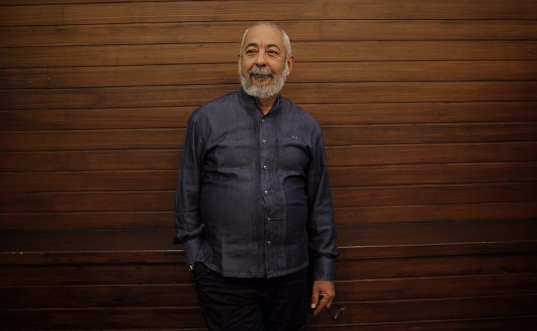 El escritor cubano Leonardo Padura está en México para presentar su nueva novela "La transparencia del tiempo". Foto: EFE/Sáshenka Gutiérrez