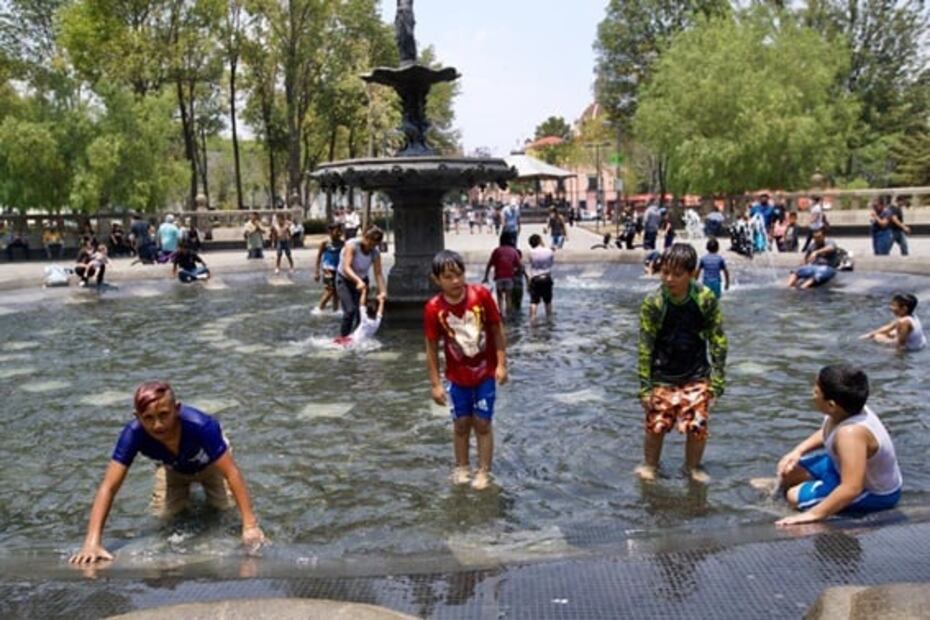 Activan alertas naranja y amarilla en CDMX por altas temperaturas
