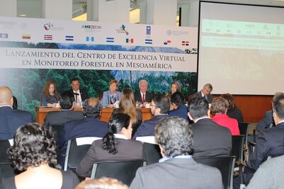 Presentan plataforma digital para combatir efectos de cambio climático