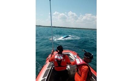 Marina asegura embarcación con cocaína en Quintana Roo