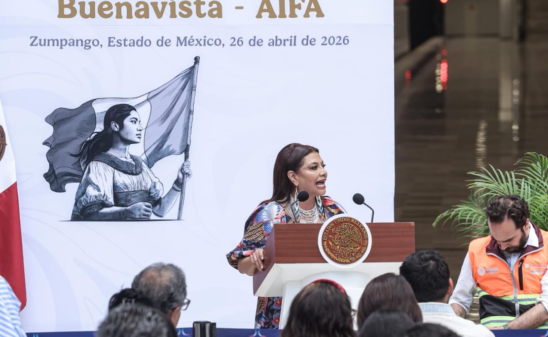 Clara Brugada afirma que tren Buenavista-AIFA fortalece conectividad; impulsa sistema aeroportuario.
Foto: Especial.