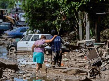 Llega la ayuda a comunidades entre la desesperación