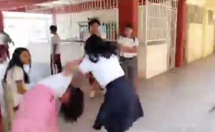 Exhiben 2 casos de bullying en secundaria de Tabasco; una de las víctimas terminó en el hospital