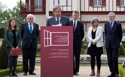 Asiste Cuauhtémoc Cárdenas a evento final de ETA en España