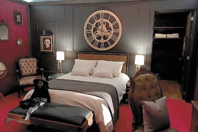 Abren habitación inspirada en "La casa de lo monstruos" de Del Toro