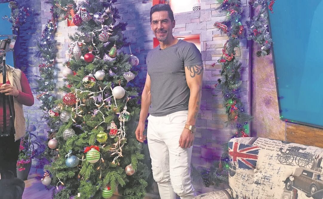 Charly López ofreció conferencia ayer para negar las acusaciones de su expareja. Foto: Janet Mérida. EL UNIVERSAL