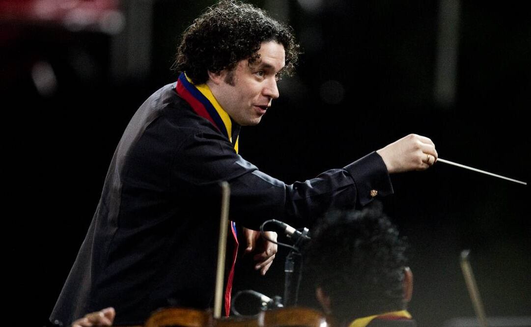 La Orquesta Sinfónica Simón Bolívar, con la dirección de Gustavo Dudamel, intervendrá en los tres últimos conciertos programados en Milán. FOTO: Miguel Gutiérrez/EFE.