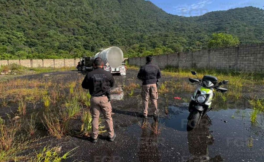 Aseguramiento de hidrocarburo y vehículos en Veracruz. Foto: Fiscalía General de la República (FGR).