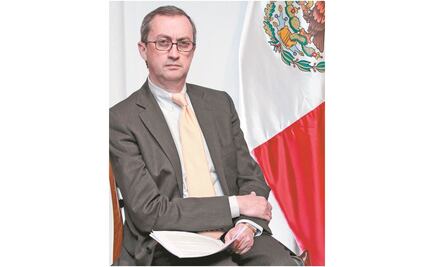 Mexicanos trasladados de China a Francia “están bien”