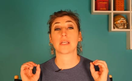 Mayim Bialik explica por qué dejar de llamar "chicas" a las mujeres
