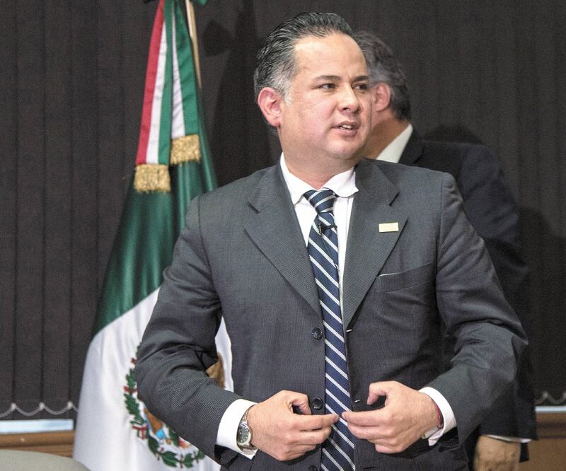 Dentro de la ley. Santiago Nieto Castillo, titular de la Unidad de Inteligencia Financiera, dijo en Palacio Nacional que su actuar como funcionario siempre se ha ajustado a derecho. Foto: ARCHIVO EL UNIVERSAL