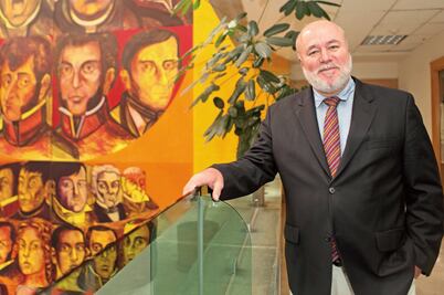 "La Cámara debe ser de diputados, no de partidos"