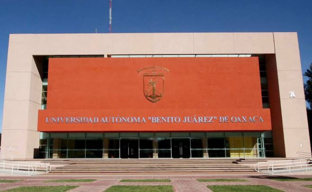 Las autoridades de la Universidad Autónoma Benito Juárez de Oaxaca (UABJO), y del gobierno juchiteco, acordaron abrir una facultad bilingüe de Medicina y Cirugía. Foto: Especial.