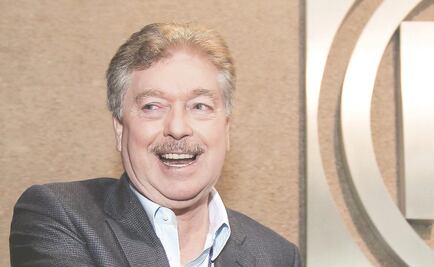 Reprueban viaje de "Kiko" Vega a Europa