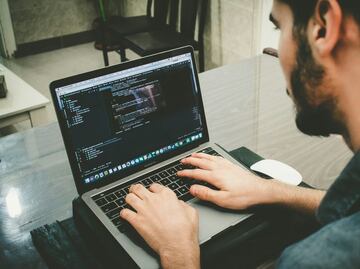 El lenguaje de programación más buscado para trabajos en IA