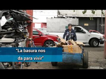 “La basura nos da para vivir”: Recolector