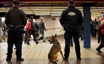 Policía de Bangladesh interroga a familia de acusado por bomba en NY