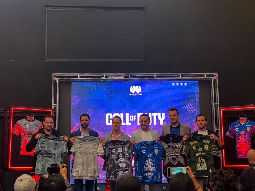 Colaboración entre Call of Duty y CHARLY Futbol - Foto: Especial