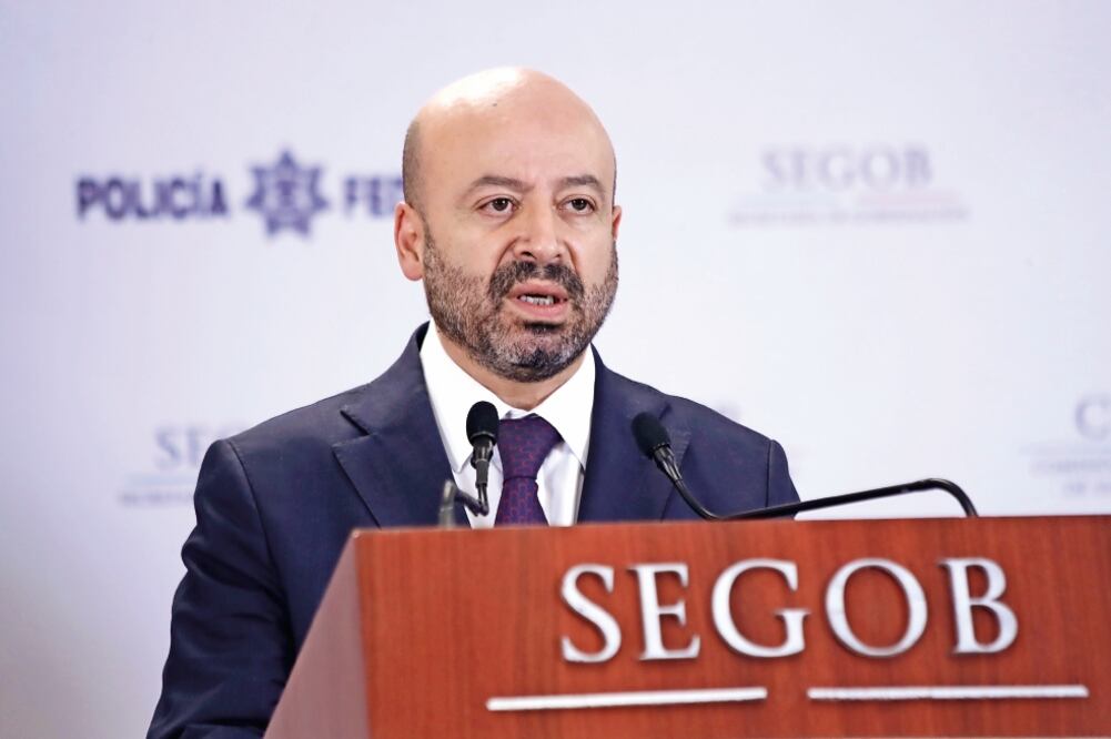 Renato Sales Heredia, comisionado Nacional de Seguridad, dijo que el despliegue policiaco está concentrado en algunos municipios del país y está basado en la cumplimentación de órdenes de aprehensión (IVAN STEPHENS. EL UNIVERSAL)