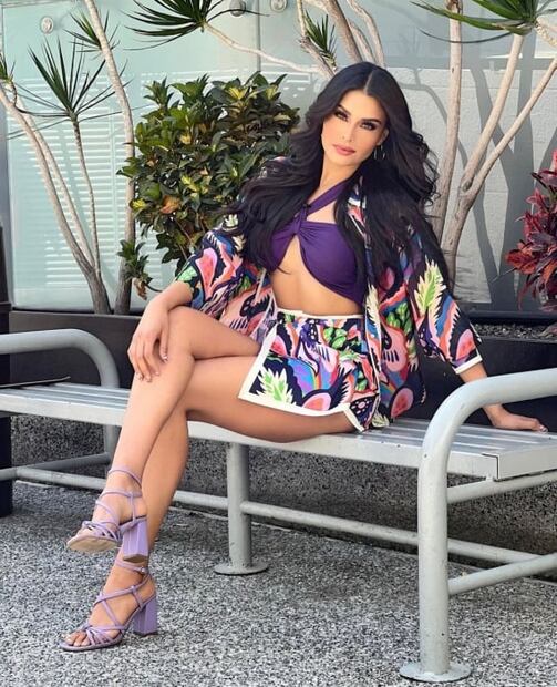Kristal Silva hipnotiza con el look perfecto para primavera