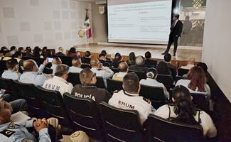 Policías capitalinos reciben capacitación; deberán garantizar protección de las misiones extranjeras y en la CDMX