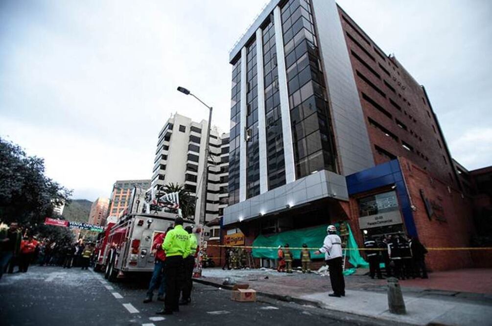 Ocho personas resultaron heridas tras la explosión de dos artefactos en dos sitios diferentes de Bogotá, tras lo cual las autoridades ofrecieron una recompensa de más de 38 mil dólares para dar con los responsables. Foto Xinhua