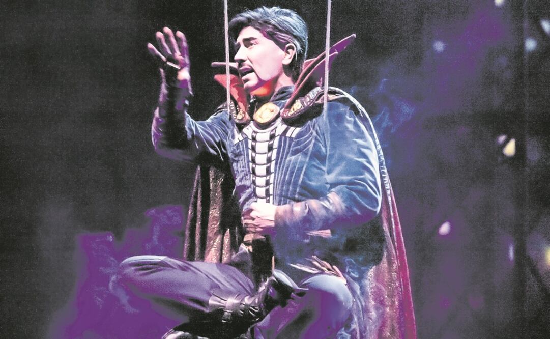 Dr. Strange sirve como enlace para narrar la aventura.