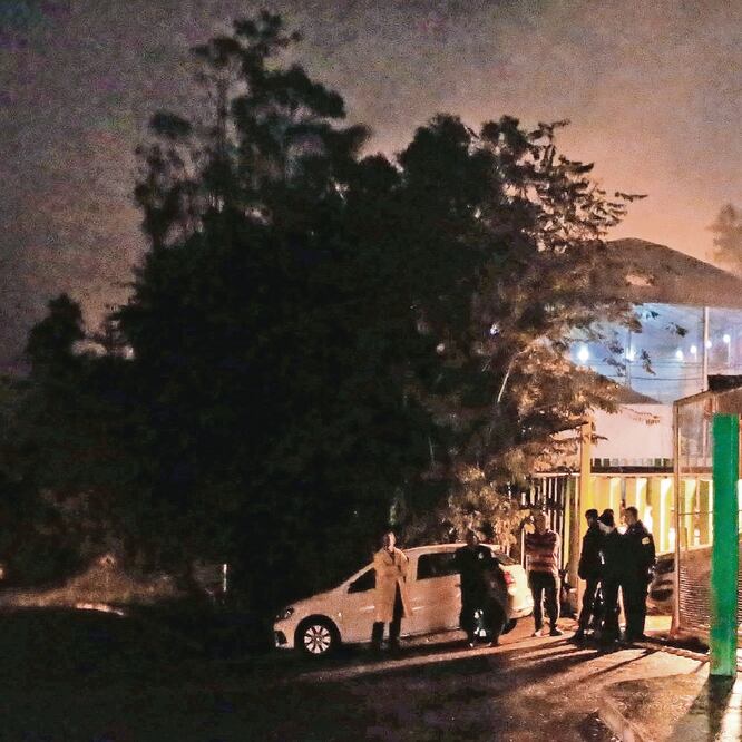 Precaución. La mina B3 / B4 Mar Azul, operada por Vale S.A., fue desalojada ante la expectativa de un deslave. CRISTIANE MATTOS. REUTERS