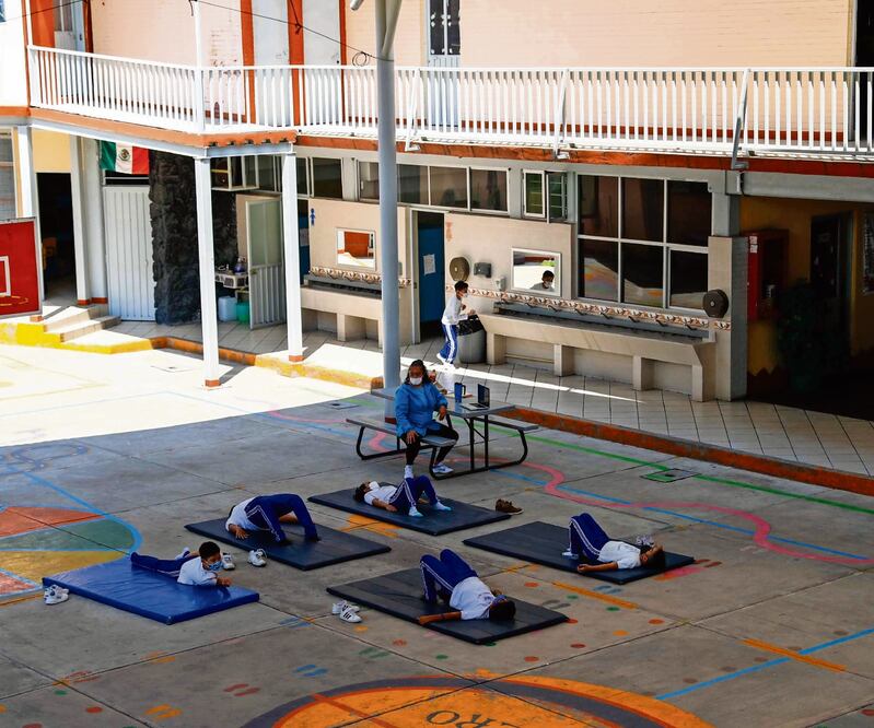 Escuelas de Tiempo Completo ayudan a madres a integrarse al mercado laboral, afirmó Save the Children. Foto: Archivo/ EL UNIVERSAL 