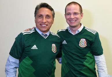 Ricardo Anaya se reúne con Manuel Negrete 