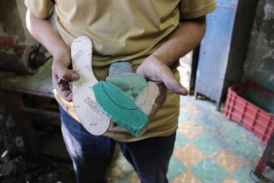 Adiós a los artesanos de zapatos a la medida