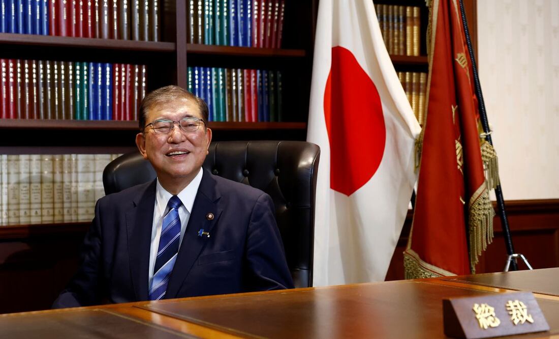 Shigeru Ishiba, el recién elegido líder del partido gobernante de Japón, el Partido Liberal Democrático (PLD), se presenta en la oficina del líder del partido después de las elecciones de liderazgo del PLD, en Tokio, Japón, 27 de septiembre de 2024. Ishiba ganó las elecciones de liderazgo del Partido Liberal Democrático (PLD) el 27 de septiembre y se espera que se convierta en el próximo primer ministro debido a la mayoría del PLD. en la Dieta Nacional. Foto: EFE