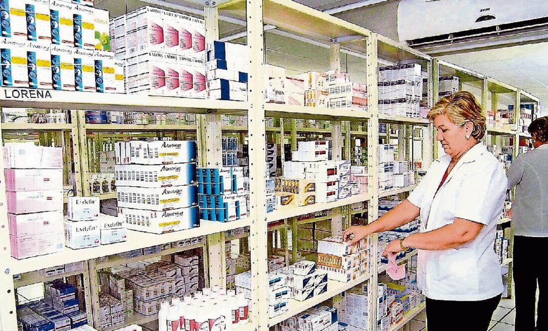 Expertos señalan que la prolongación de patentes que buscan las empresas farmáceuticas elevará el gasto social en medicamentos (ARCHIVO EL UNIVERSAL)