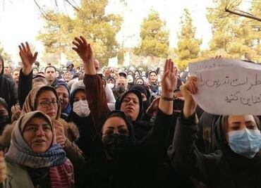 EU pide a Irán que responsables de envenenar a cientos de alumnas rindan cuentas