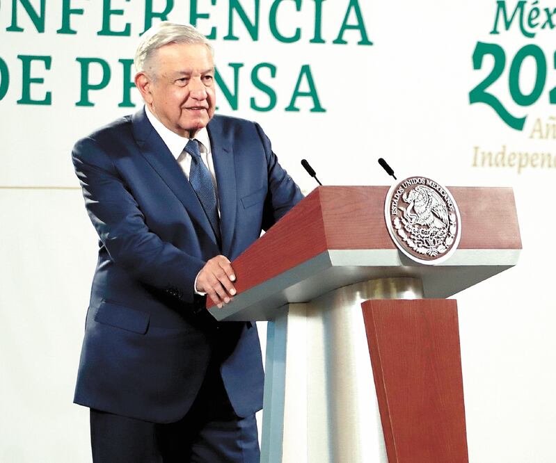 El presidente Andrés Manuel López Obrador se quejó de la demora de la Fiscalía General. Foto: BERENICE FREGOSO. EL UNIVERSAL