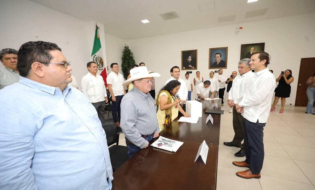 Se entregó al Congreso del Estado el 6o. Informe de gobierno. Foto Especial