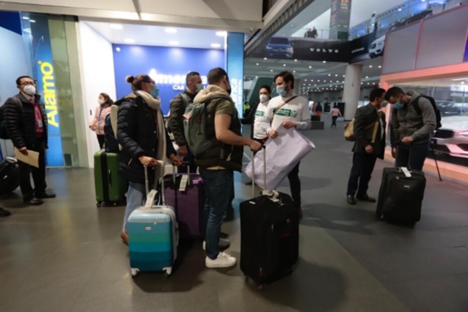 Día histórico: Vacunas, médicos y enfermeras llegan a CDMX para luchar contra Covid-19