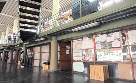 Maestros del Faro de Oriente, sin pago en meses, pararán sus actividades