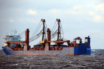 Barco de carga ruso naufraga en el Mediterráneo; hay dos tripulantes desaparecidos