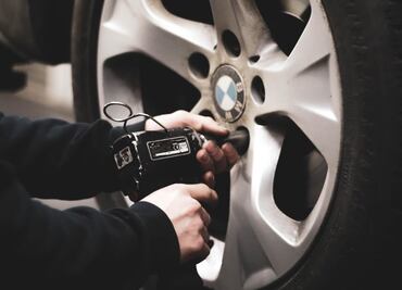 ¿Por qué se deben rotar las llantas de los autos?