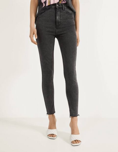 Pantalones que te ayudarán a que tu cintura se vea más pequeña