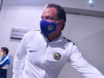 ¿Santiago Baños está cerca de dejar la presidencia deportiva del América?