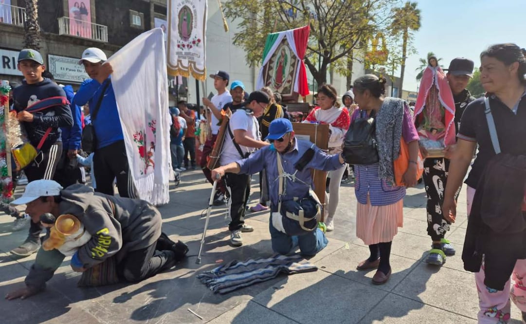 De rodillas, peregrinos arriban a la Basílica de Guadalupe (11/12/2024). Foto: Jorge Alejandro Medellín / EL UNIVERSAL